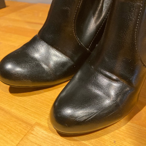 Franco Sarto Womens Knee High Boots Heels Shoes Size 7 Black Pull on Round Toe - Picture 2 of 7